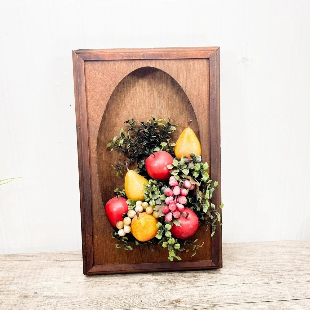 Vintage Wooden Oval Shadowbox - Curio Wall Hanging